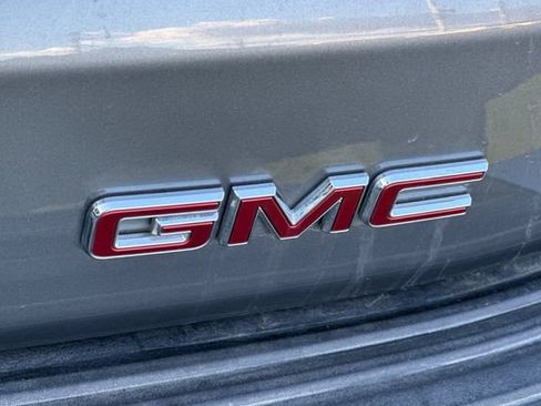 Used 2025 GMC Yukon XL Denali image 27