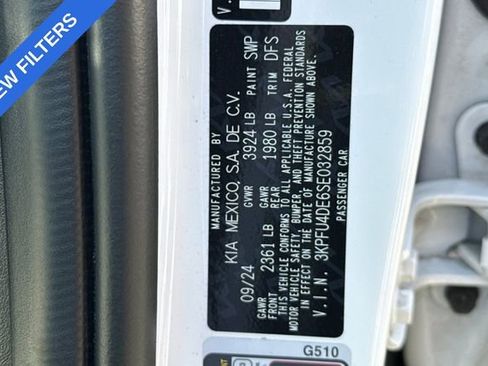 Certified 2025 Kia K4 EX FWD image 35
