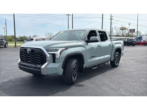 Used 2025 Toyota Tundra SR5 w/ TRD Off-Road Package AWD/4WD image 3