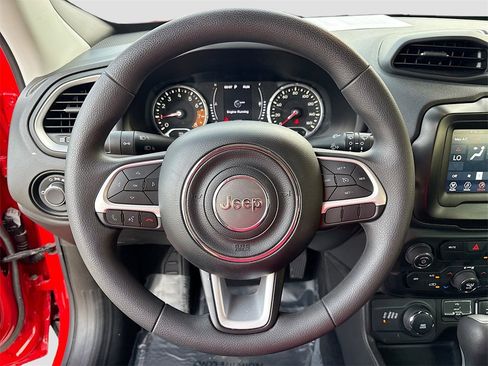 Used 2021 Jeep Renegade Sport image 11