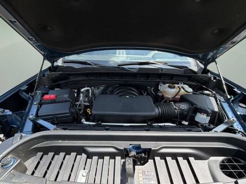 Used 2024 GMC Sierra 1500 SLT AWD/4WD image 32