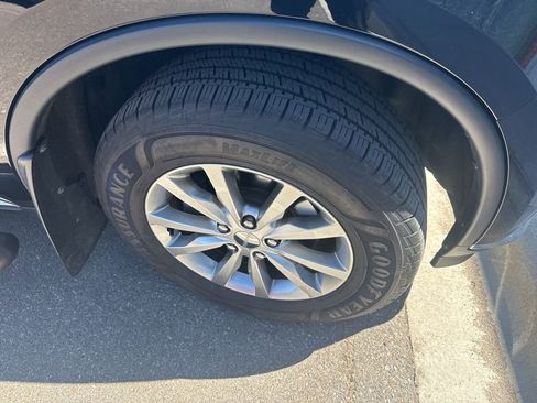 Used 2017 Dodge Durango SXT w/ Quick Order Package 23B image 4