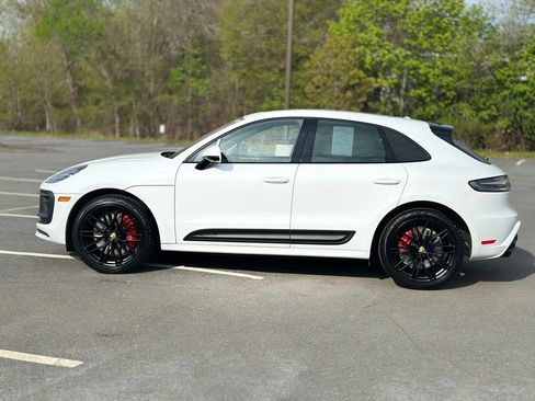 Used 2022 Porsche Macan GTS AWD/4WD image 3