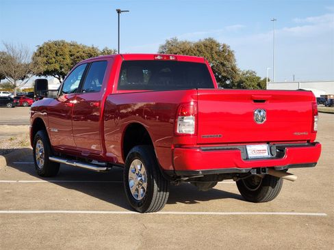 Used 2024 RAM 2500 Big Horn w/ Sport Appearance Package image 4