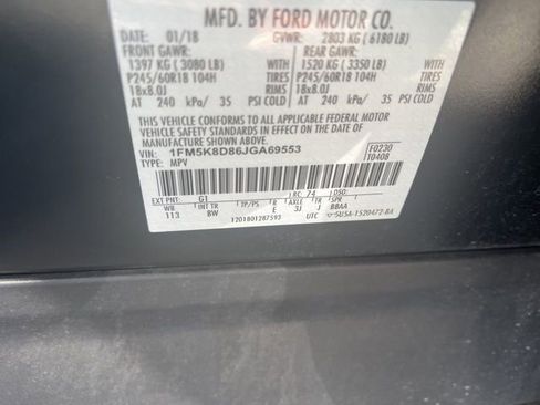 Used 2018 Ford Explorer XLT w/ Equipment Group 202A image 9