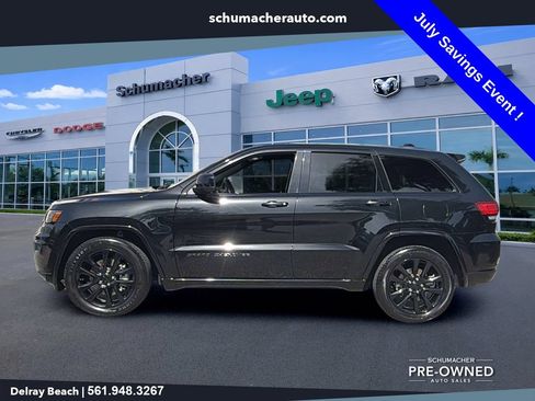 Used 2021 Jeep Grand Cherokee Laredo X RWD image 4