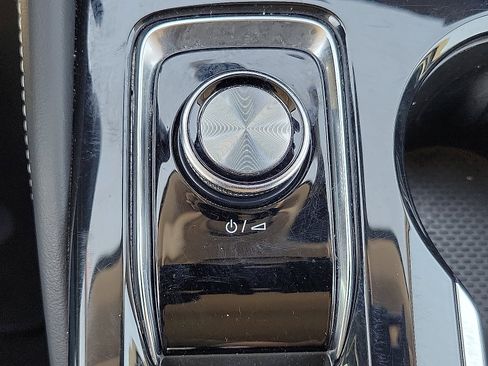 Used 2025 Buick Envision Sport Touring image 16