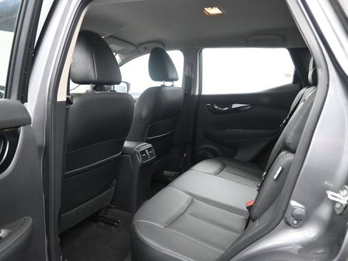 Used 2022 Nissan Rogue Sport SL AWD/4WD image 24