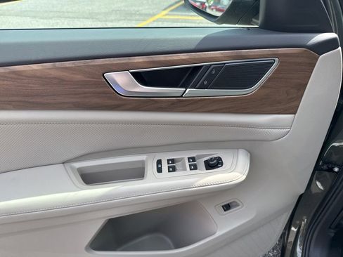 New 2026 Volkswagen Atlas SE AWD/4WD image 17