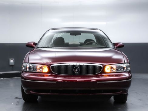 Used 2001 Buick Century Custom w/ Premium Pkg image 30
