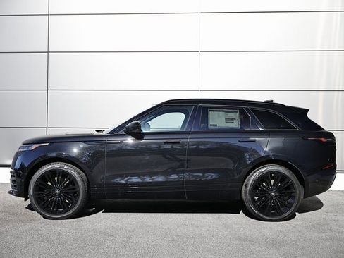 New 2026 Land Rover Range Rover Velar Dynamic SE image 3