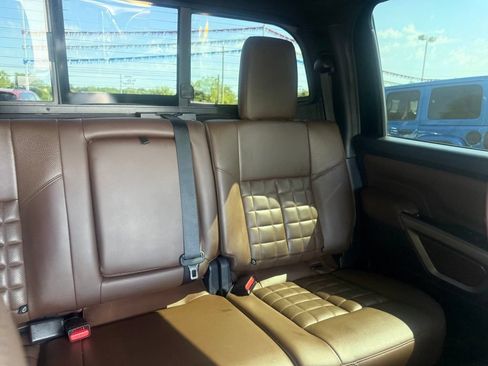 Used 2024 Nissan Titan Platinum Reserve w/ Moonroof Package RWD image 63