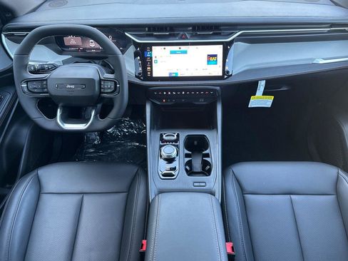 New 2026 Jeep Cherokee Limited image 10