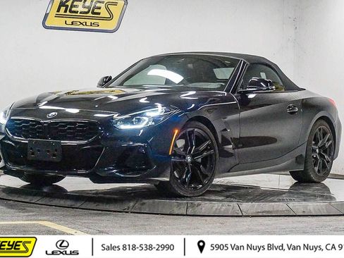 Used 2023 BMW Z4 sDrive30i w/ Premium Package RWD image 1