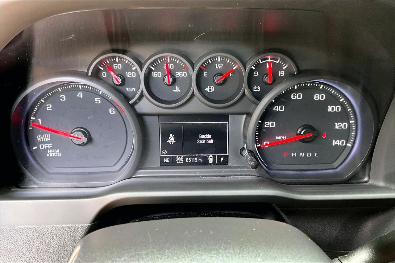 Used 2022 Chevrolet Silverado 1500 Custom AWD/4WD image 12