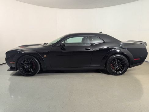 Used 2023 Dodge Challenger R/T Scat Pack RWD image 4