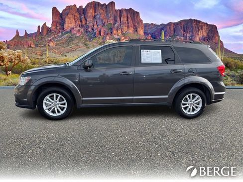 Used 2016 Dodge Journey SXT image 3