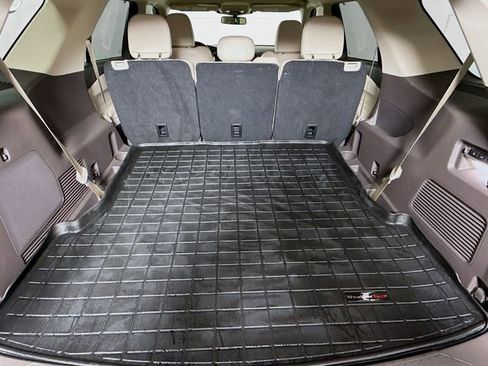 Used 2021 Ford Explorer Platinum w/ Equipment Group 601A image 29