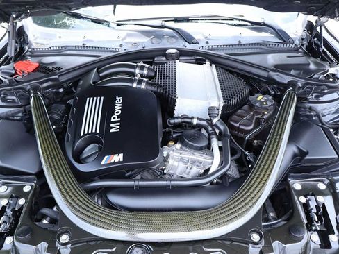 Used 2016 BMW M4 Convertible RWD image 9