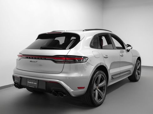 Certified 2026 Porsche Macan Turbo AWD/4WD image 12