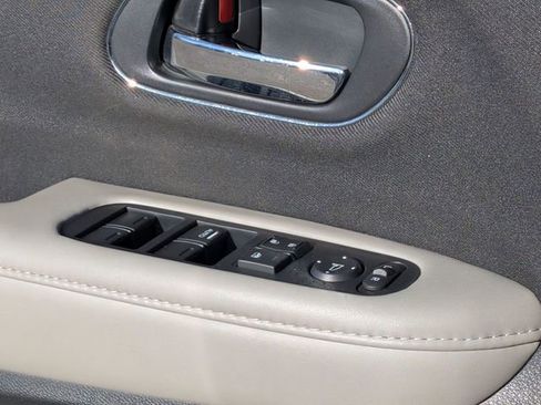 Used 2019 Honda HR-V EX image 15