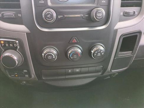 Used 2015 RAM 1500 Express image 12
