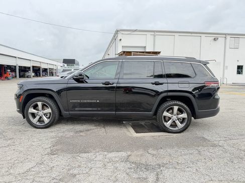 Used 2022 Jeep Grand Cherokee L Limited RWD image 8