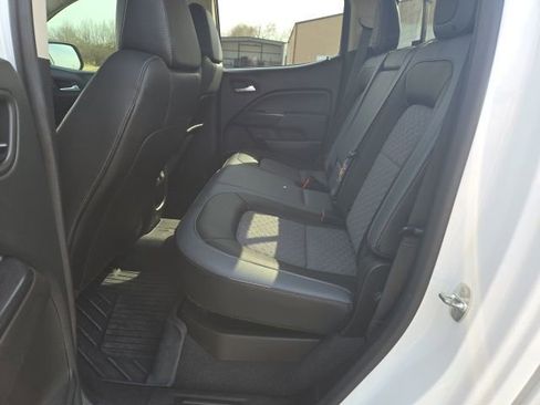 Used 2022 Chevrolet Colorado Z71 w/ Safety Package image 6