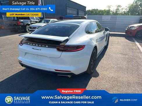 Used 2017 Porsche Panamera RWD image 5