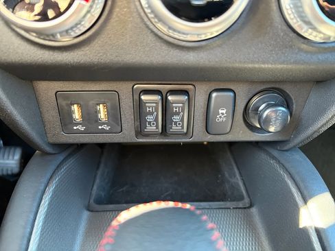 Used 2025 Mitsubishi Outlander Sport LE image 22