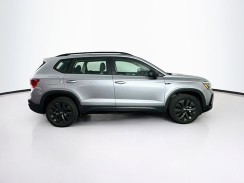 Used 2024 Volkswagen Taos S FWD image 10