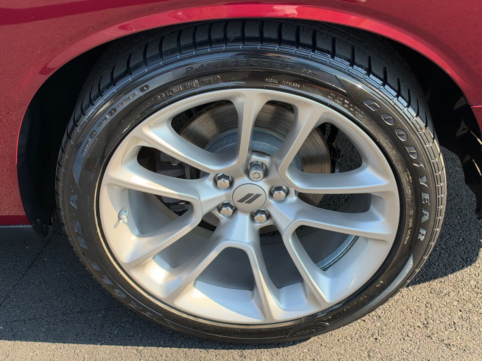 Used 2020 Dodge Challenger R/T RWD image 17
