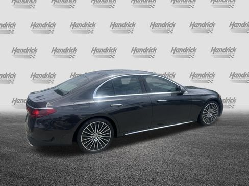 Used 2025 Mercedes-Benz E 350 Sedan image 11