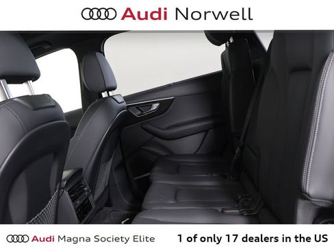 Used 2025 Audi Q7 3.0T Premium Plus w/ Premium Plus Package AWD/4WD image 22