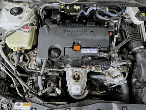 Used 2020 Honda Civic LX image 30