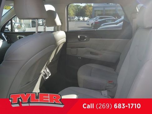 Used 2024 Kia Sorento SX Prestige w/ Panoramic Sunroof Package image 42