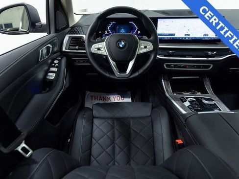 Certified 2024 BMW X7 xDrive40i w/ Premium Package image 3