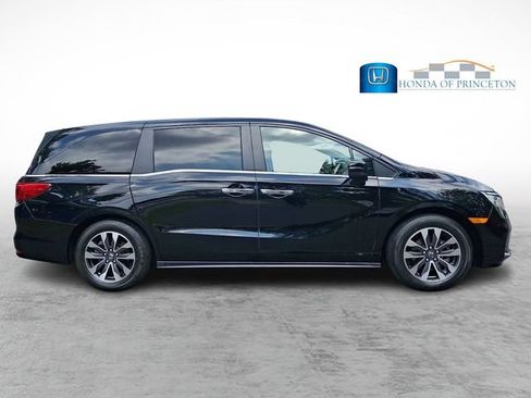Certified 2023 Honda Odyssey EX-L image 7