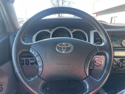 Used 2003 Toyota 4Runner Limited image 15