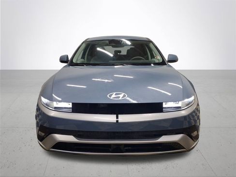 New 2026 Hyundai Ioniq 5 SEL image 3