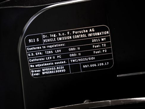 Used 2011 Porsche 911 Carrera S RWD image 40