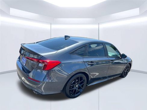 Used 2024 Honda Civic Sport image 5