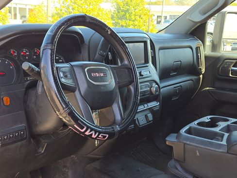 Used 2020 GMC Sierra 3500 4x4 Crew Cab w/ Convenience Package image 18