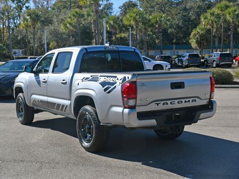 Certified 2023 Toyota Tacoma SR image 4