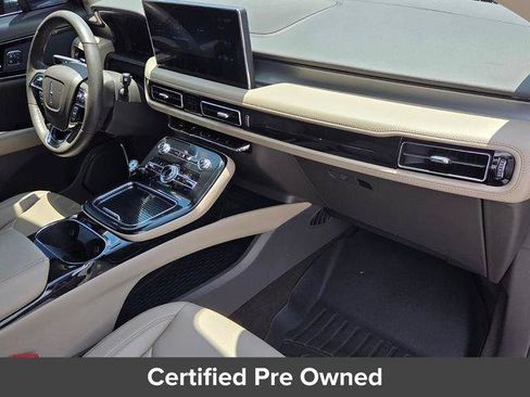 Used 2022 Lincoln Nautilus FWD image 19