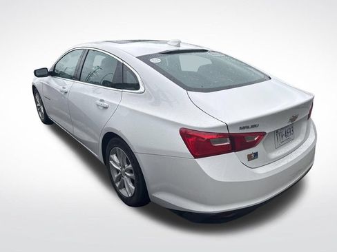 Used 2016 Chevrolet Malibu LT FWD image 4