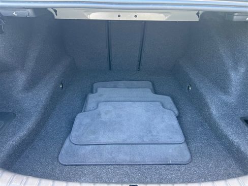 Used 2019 BMW 530i xDrive w/ Convenience Package image 22