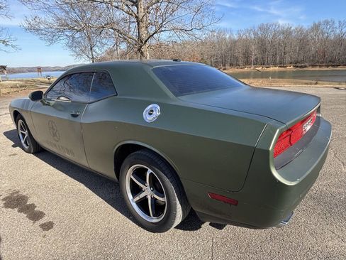 Used 2013 Dodge Challenger R/T Plus image 7