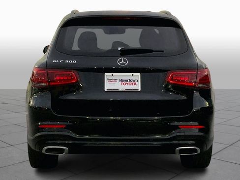 Used 2022 Mercedes-Benz GLC 300 image 4