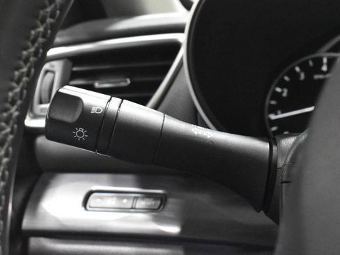 Used 2022 Nissan Maxima Platinum image 13